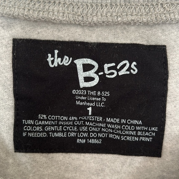 NWT Torrid x B-52’s Cozy Fleece Sweatshirt - Picture 8 of 10